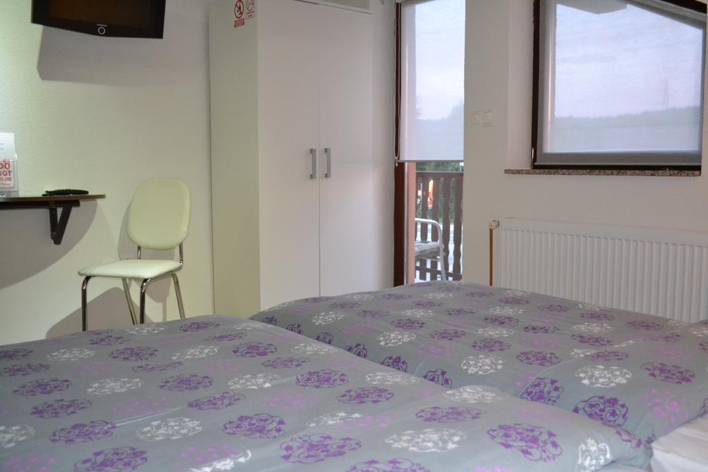 Guesthouse Žalac Slunj Eksteriør billede
