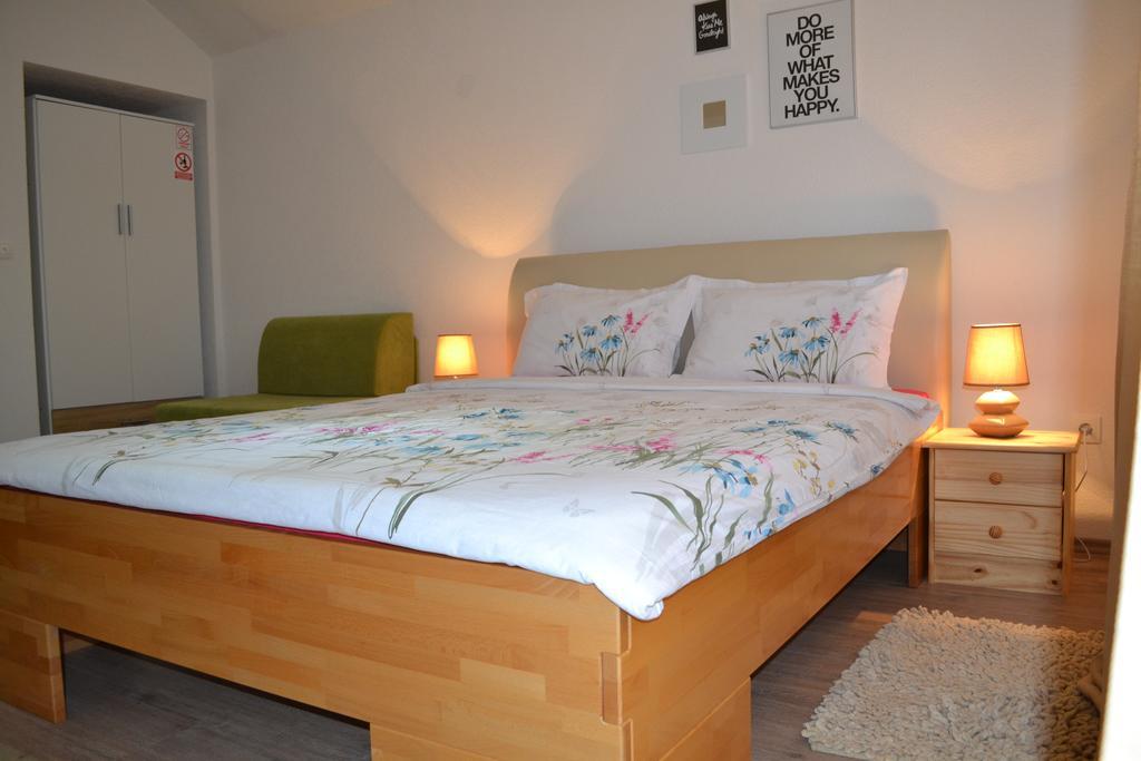 Guesthouse Žalac Slunj Eksteriør billede
