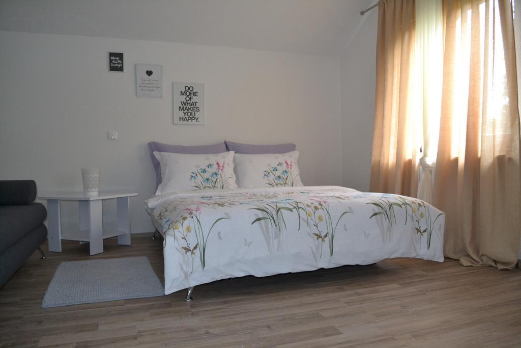 Guesthouse Žalac Slunj Eksteriør billede